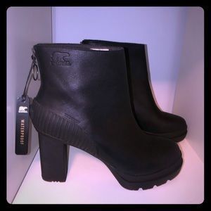 Sorel Dacie Bootie Black Ladies 9.5